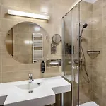 Mercure Magyar Kiraly Hotel 4*