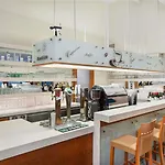Mercure Magyar Kiraly Hotel 4*