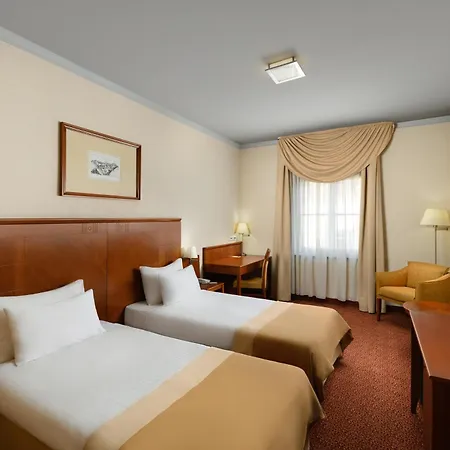 Mercure Magyar Kiraly Hotel Szekesfehervar
