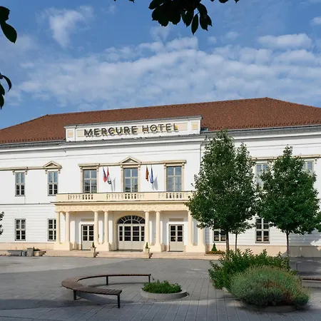 Hotel Mercure Magyar Kiraly 4*