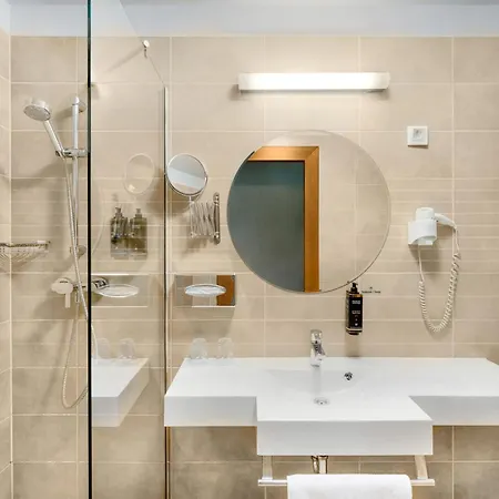 Mercure Magyar Kiraly Hotel Szekesfehervar
