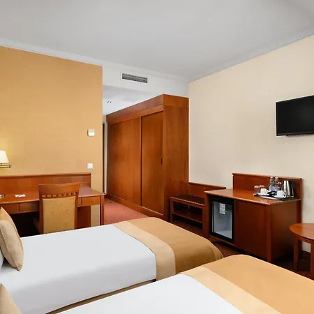 Mercure Magyar Kiraly