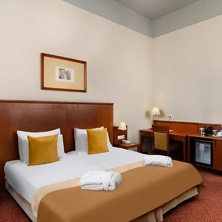 Mercure Magyar Kiraly 4* Szekesfehervar
