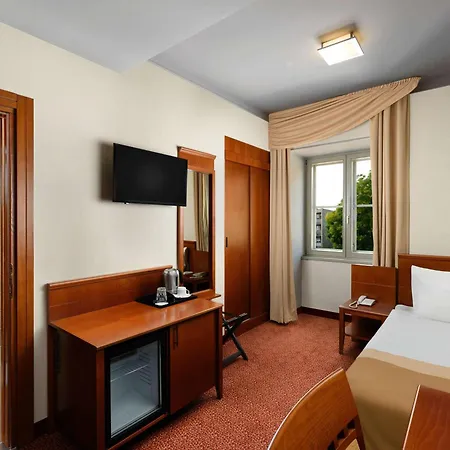 Mercure Magyar Kiraly
