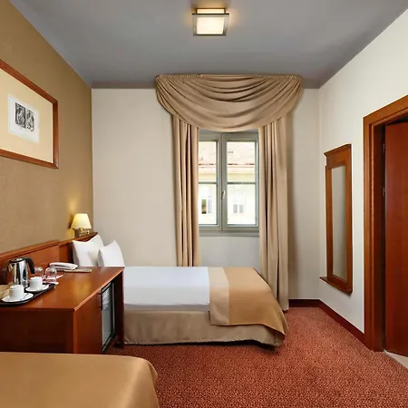 Mercure Magyar Kiraly