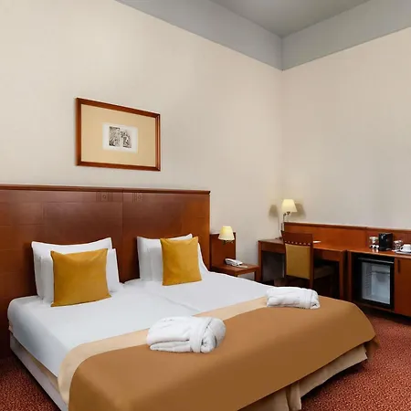 Mercure Magyar Kiraly Ξενοδοχείο Székesfehérvár