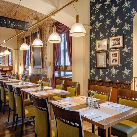 Mercure Magyar Kiraly Ξενοδοχείο