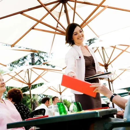 Mercure Magyar Kiraly Ξενοδοχείο