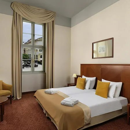 Mercure Magyar Kiraly