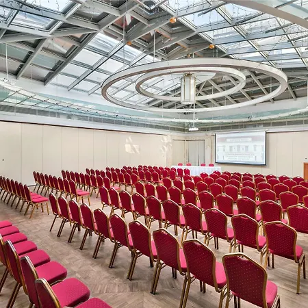 Mercure Magyar Kiraly Hotel Szekesfehervar