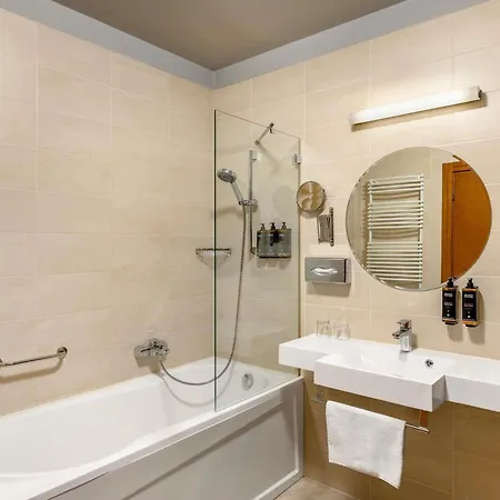 Mercure Magyar Kiraly Hotel 4*