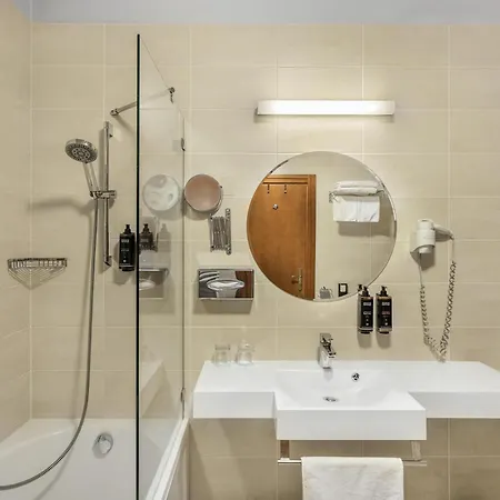 Mercure Magyar Kiraly Hotel