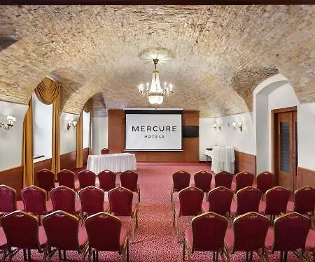 Mercure Magyar Kiraly 4*