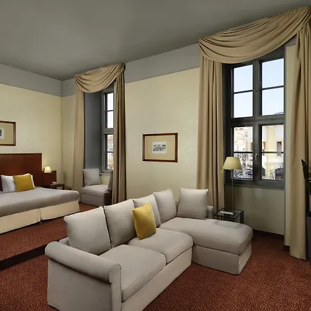 Mercure Magyar Kiraly Hotel 4*