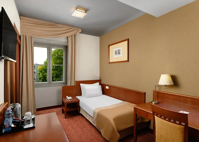 Mercure Magyar Kiraly Otel