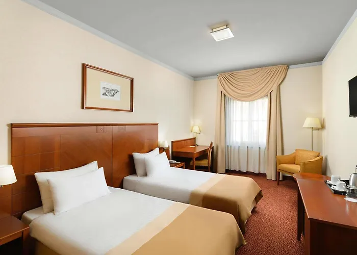 מלון Mercure Magyar Kiraly Székesfehérvár