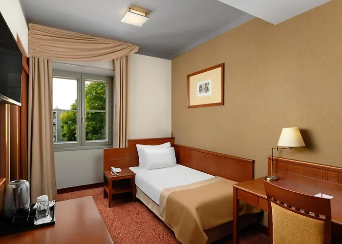 Mercure Magyar Kiraly 4* İstolni Belgrad