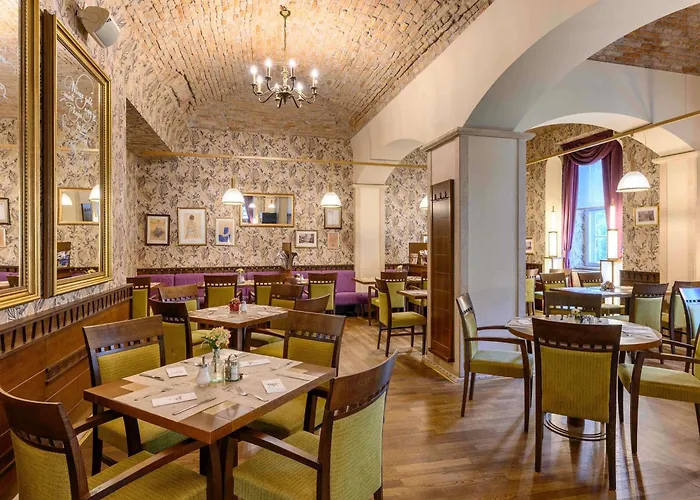 Mercure Magyar Kiraly 4* Székesfehérvár