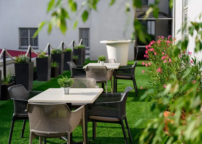 Otel Mercure Magyar Kiraly