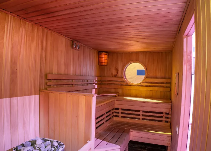 מלון Mercure Magyar Kiraly 4*