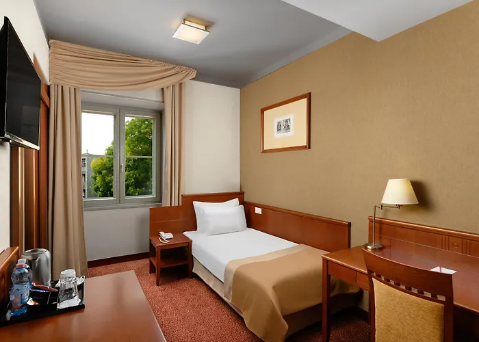 Mercure Magyar Kiraly 4* Székesfehérvár