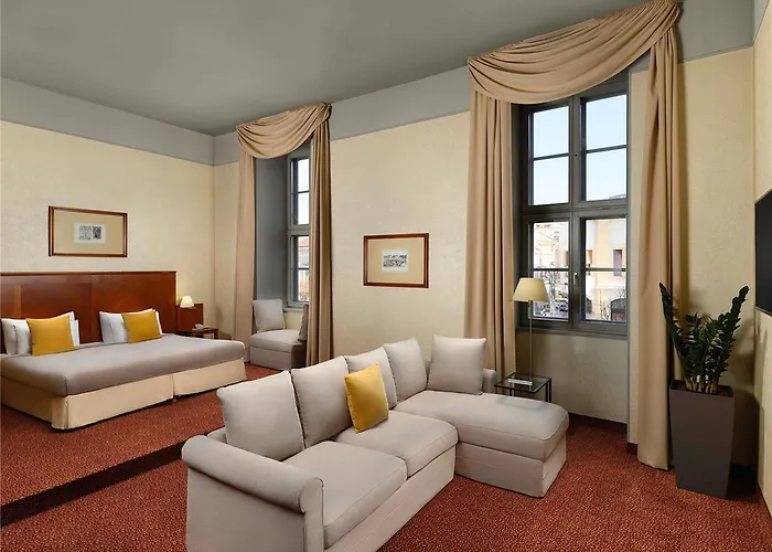 Mercure Magyar Kiraly 4* Székesfehérvár