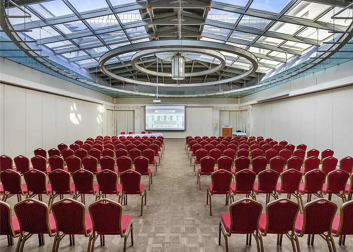 מלון Mercure Magyar Kiraly Székesfehérvár