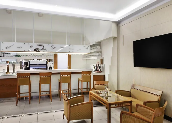 Mercure Magyar Kiraly فندق